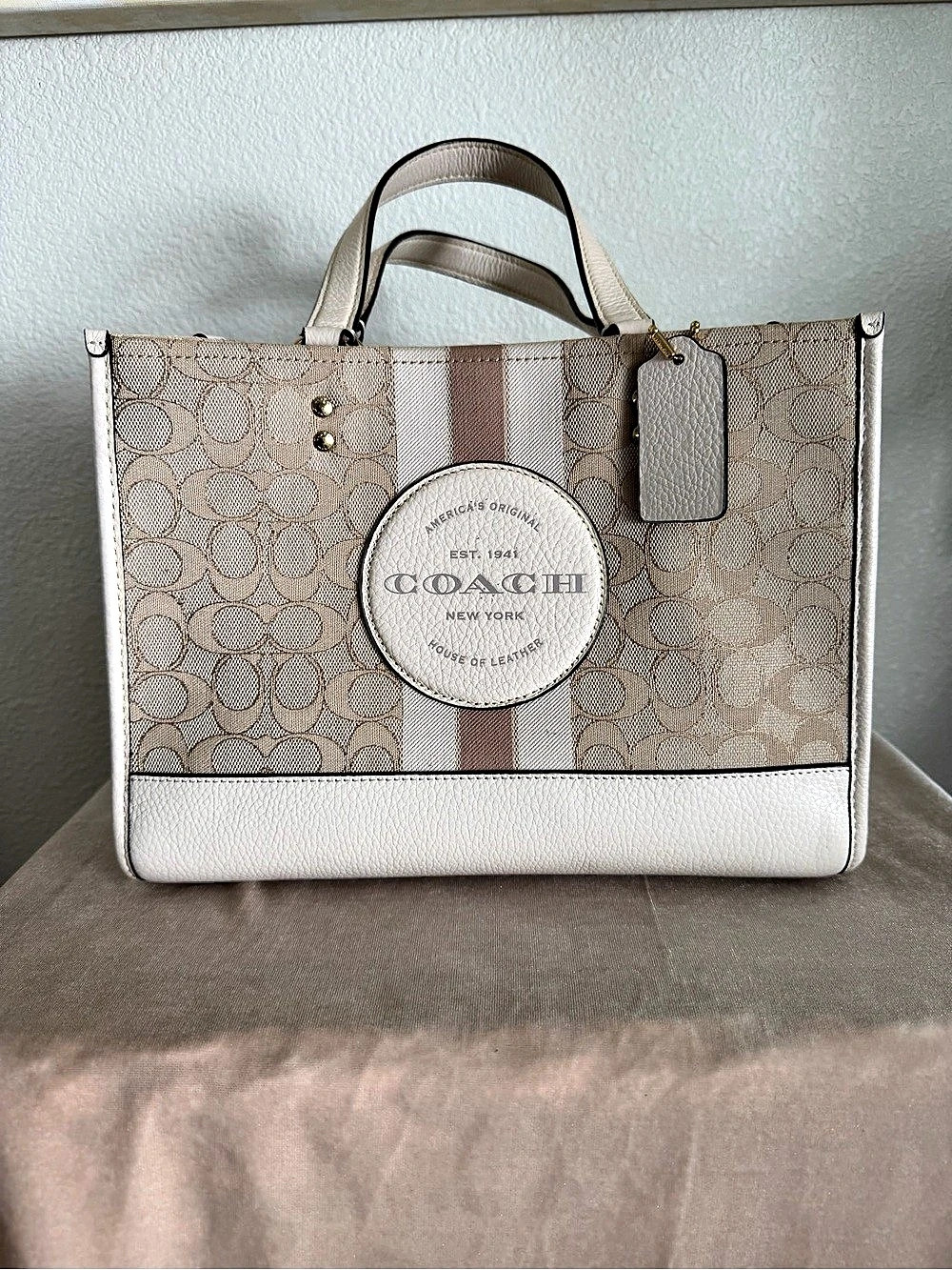 Coach Field Tote 30 in Signature Jacquard with Stripe Signature Jacquard Stripe